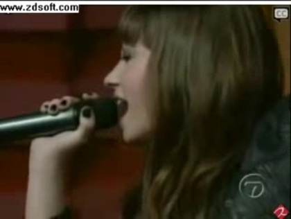 Demi Lovato-This is me(Live) with lyrics 28656