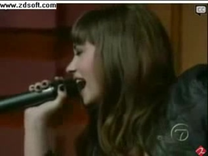 Demi Lovato-This is me(Live) with lyrics 28399
