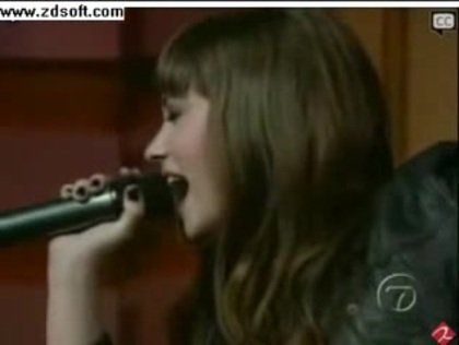 Demi Lovato-This is me(Live) with lyrics 28461