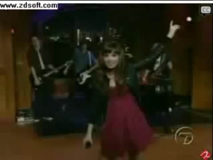 Demi Lovato-This is me(Live) with lyrics 28924