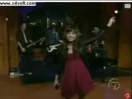Demi Lovato-This is me(Live) with lyrics 28986 - Demilush - This is me - Live with Regis and Kelly Part o57