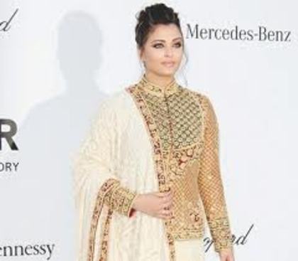  - Aishwarya Rai - amfAR Cannes Gala 2012