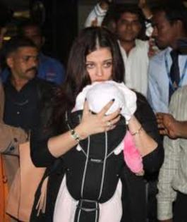  - Aishwarya Rai and Baby