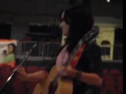 Catch Me- Demi Lovato (soundcheck) 01130