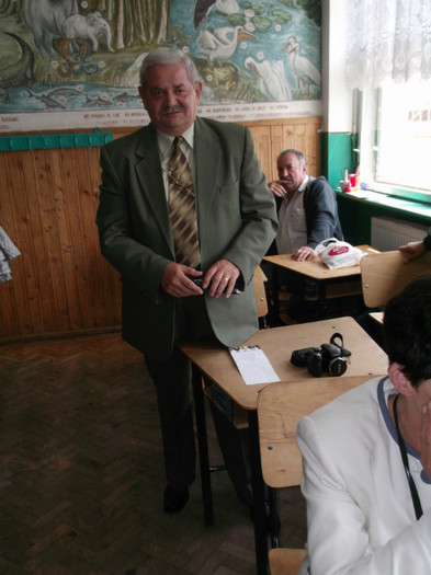 mai bine sa raspunda Lutza - ANIVERSARE LA 45 DE ANI    DUPA