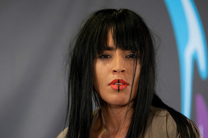 800px-Loreen_2010 - loreen