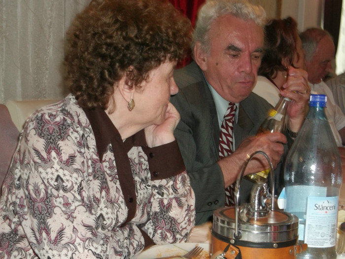 fam. prof.Stela si Tinu Grozavu - ANIVERSARE LA 45 DE ANI    DUPA