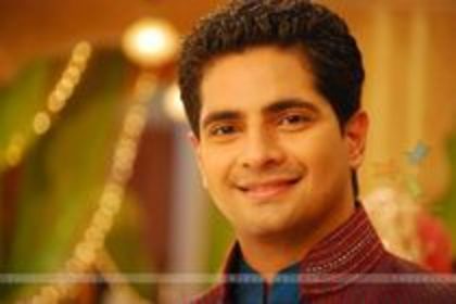 38866339_OMGRQEZSP - Y-karan mehra-natik-Y