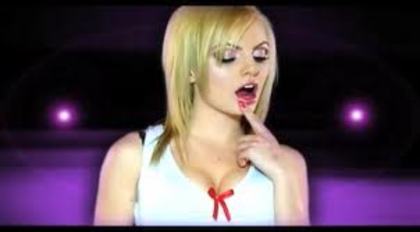 900-8900-0- - Alexandra Stan