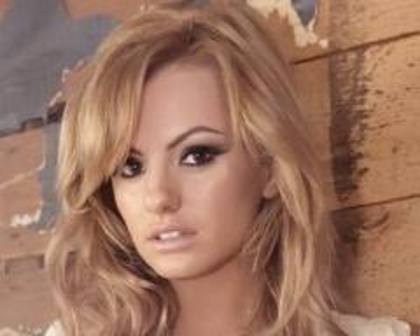 iouopio[[io - Alexandra Stan