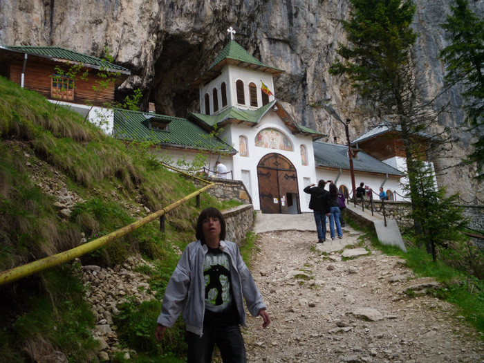 IMG_0478 - PRIN BUCEGI 2012