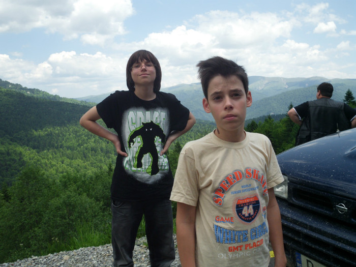 IMG_0269 - PRIN BUCEGI 2012
