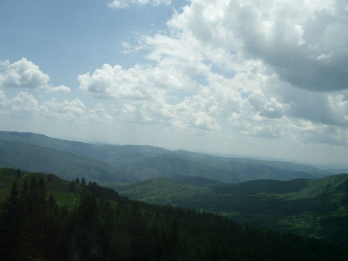 IMG_0290 - PRIN BUCEGI 2012