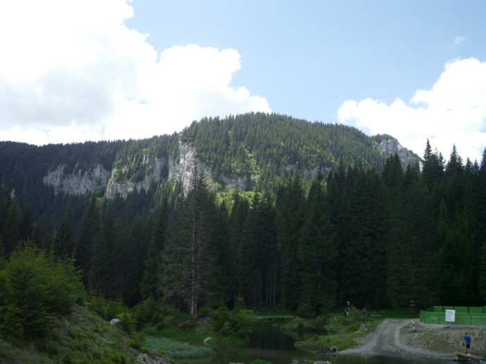 IMG_0299 - PRIN BUCEGI 2012
