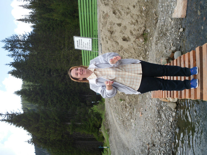 IMG_0303 - PRIN BUCEGI 2012