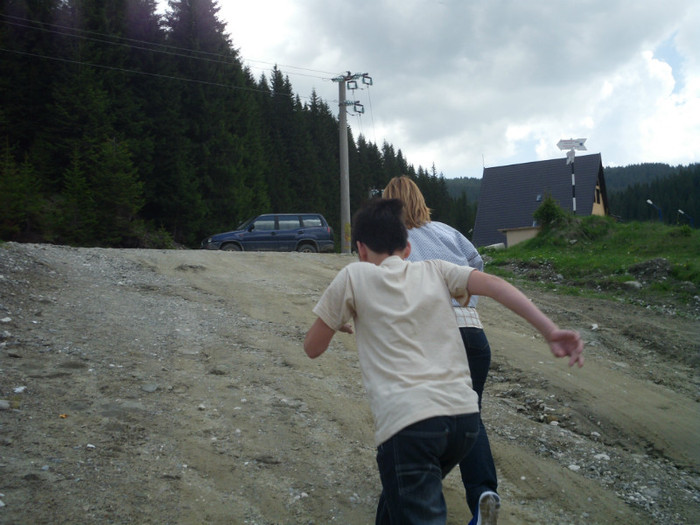 IMG_0307 - PRIN BUCEGI 2012
