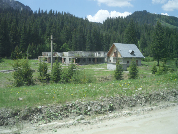 IMG_0315 - PRIN BUCEGI 2012
