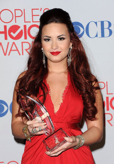 Demi Lovato - DEMI LOVATO LA PEOPLE CHOICE AWARDS 2012