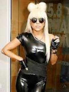 ouipupopu - Lady gaga