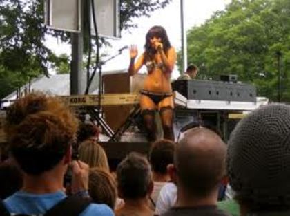 uiioupuuop - Lady gaga