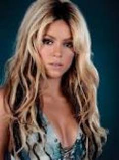 kjuiouio - shakira