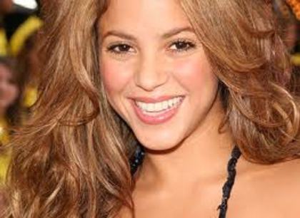poo[ - shakira