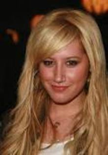 iopopp[ - Ashley Tisdale