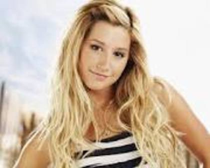 ioupuiopupuio - Ashley Tisdale