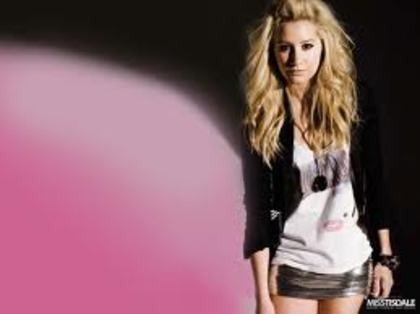 op[[p]op][ - Ashley Tisdale