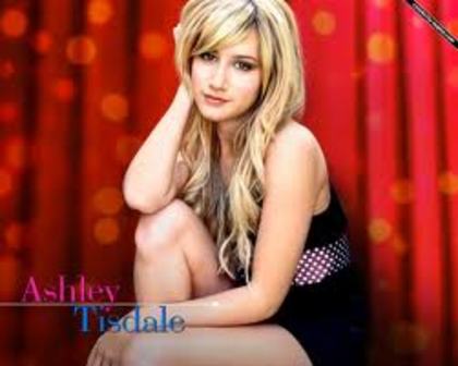 op[pio - Ashley Tisdale