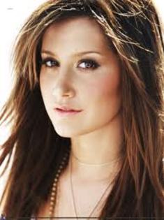 piopio[[ - Ashley Tisdale