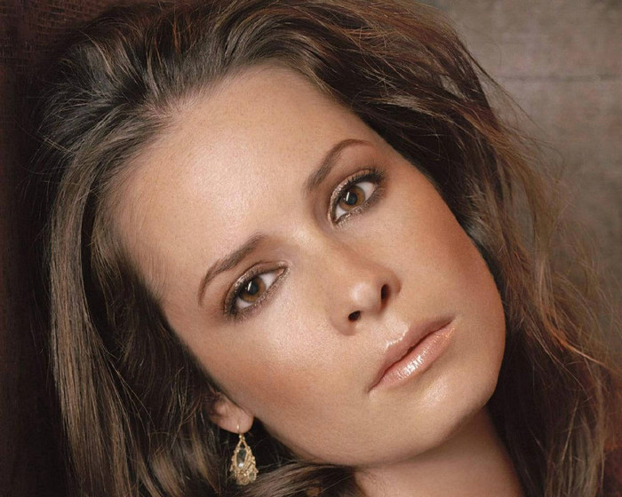 ♥Holly Marie Combs♥ - l - O Holly Marie Combs