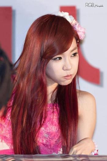 522247_3272808271530_2083653173_n_large - Tiffany o