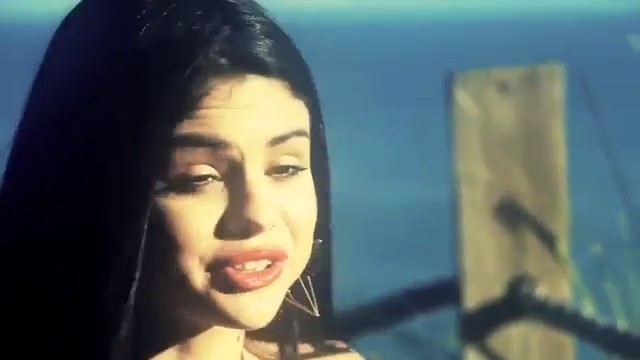 bscap0399 - Selena Gomez ELLE Photoshoot 2012-SC-Part I