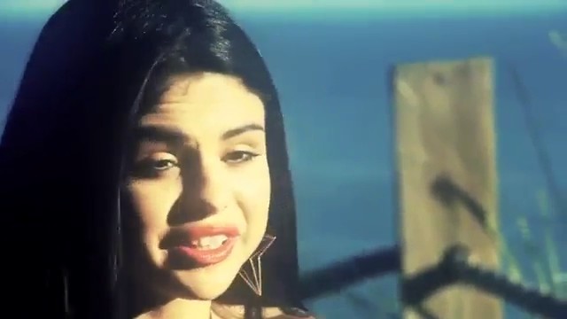 bscap0400 - Selena Gomez ELLE Photoshoot 2012-SC-Part I