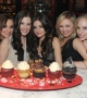 thumb_Lucy_Attends_Sugar_Factory_American_Brasserie_In_Las_Vegas_281529
