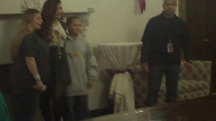 Demi Lovato Meet and Greet 11_19_youtube_original 0361