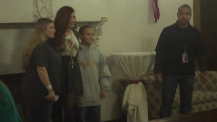 Demi Lovato Meet and Greet 11_19_youtube_original 0463 - Demilush - Meet and Greet 11 19 Part oo1