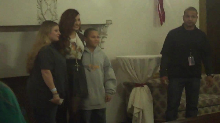 Demi Lovato Meet and Greet 11_19_youtube_original 0479