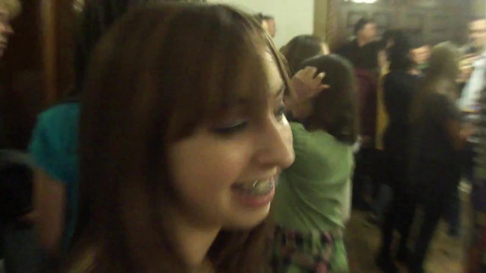 Demi Lovato Meet and Greet 11_19_youtube_original 1883