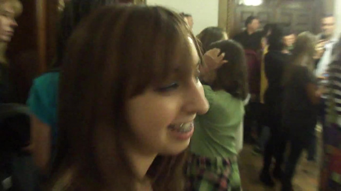 Demi Lovato Meet and Greet 11_19_youtube_original 1892