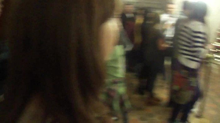 Demi Lovato Meet and Greet 11_19_youtube_original 2123