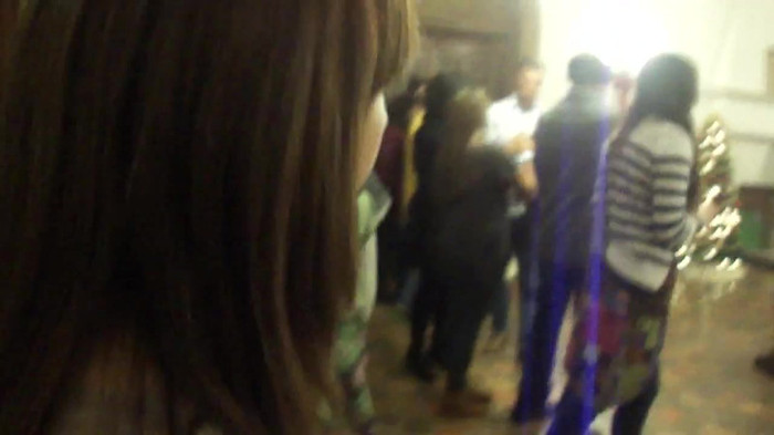 Demi Lovato Meet and Greet 11_19_youtube_original 2272