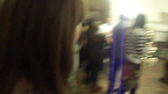 Demi Lovato Meet and Greet 11_19_youtube_original 2290