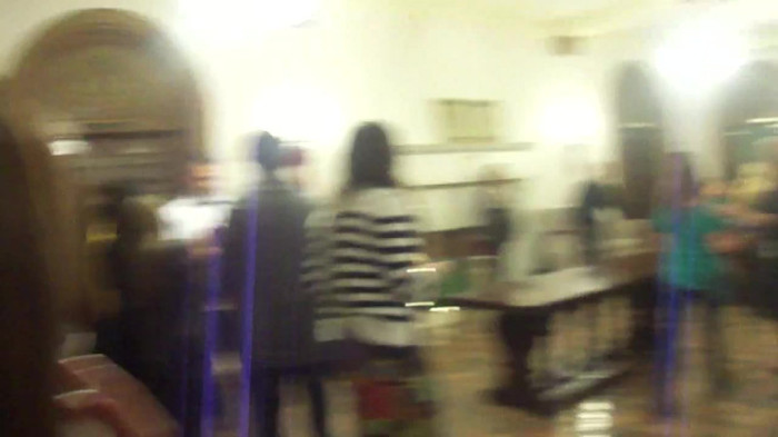 Demi Lovato Meet and Greet 11_19_youtube_original 2440