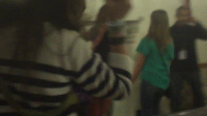 Demi Lovato Meet and Greet 11_19_youtube_original 3211