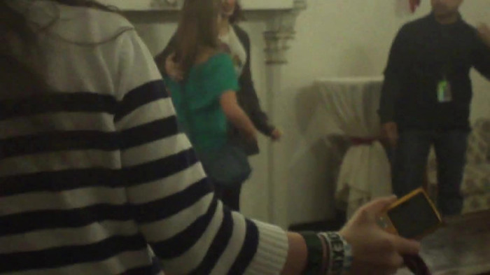 Demi Lovato Meet and Greet 11_19_youtube_original 3475