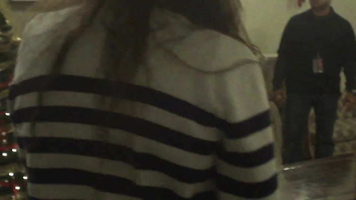 Demi Lovato Meet and Greet 11_19_youtube_original 4283