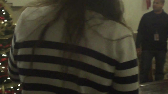 Demi Lovato Meet and Greet 11_19_youtube_original 4341