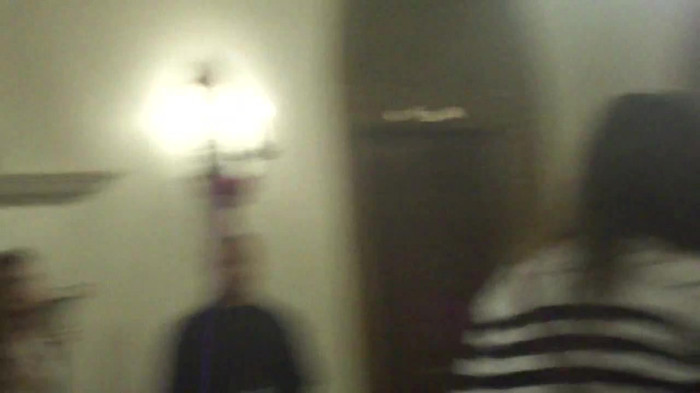 Demi Lovato Meet and Greet 11_19_youtube_original 6139